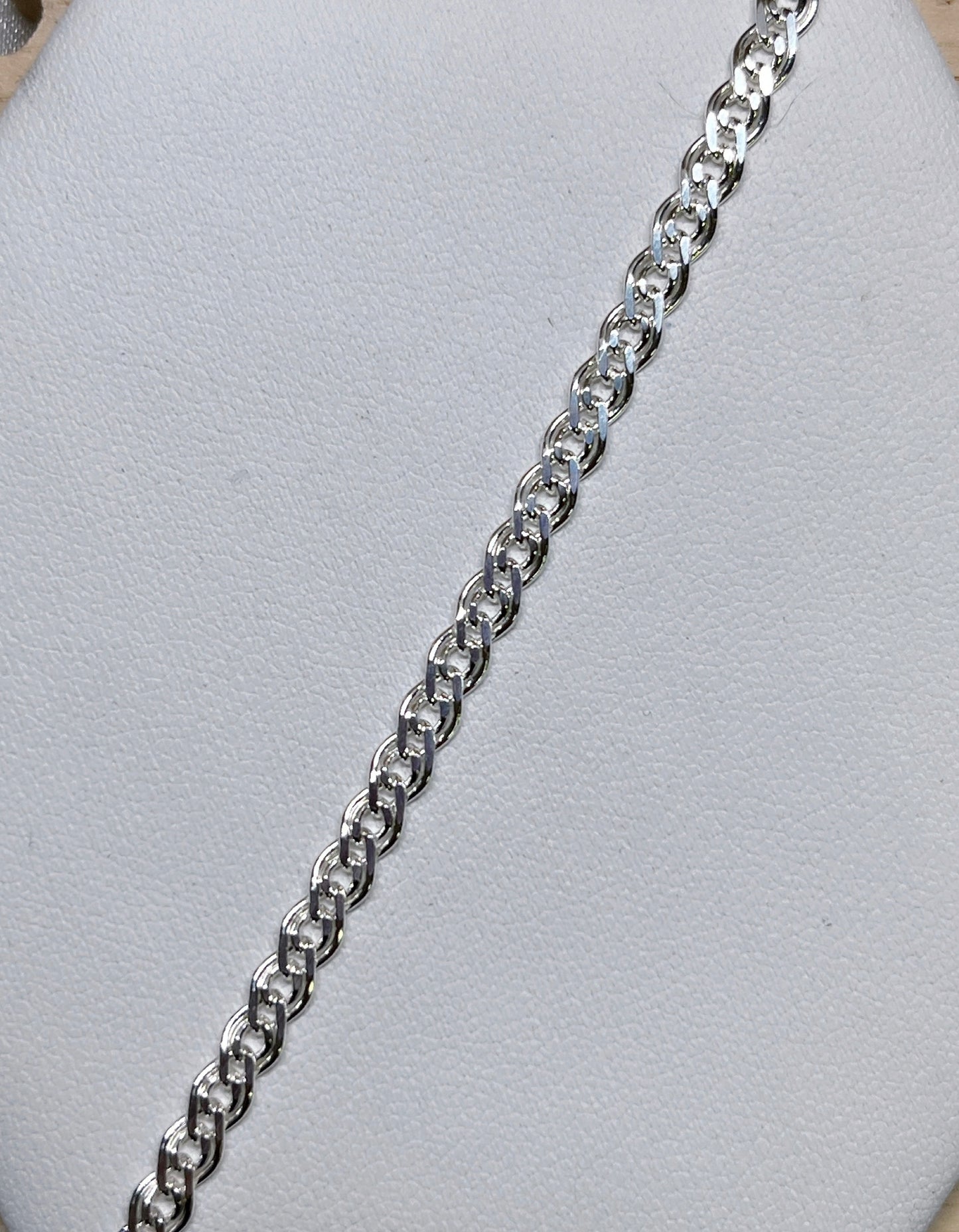 Double curb bracelet