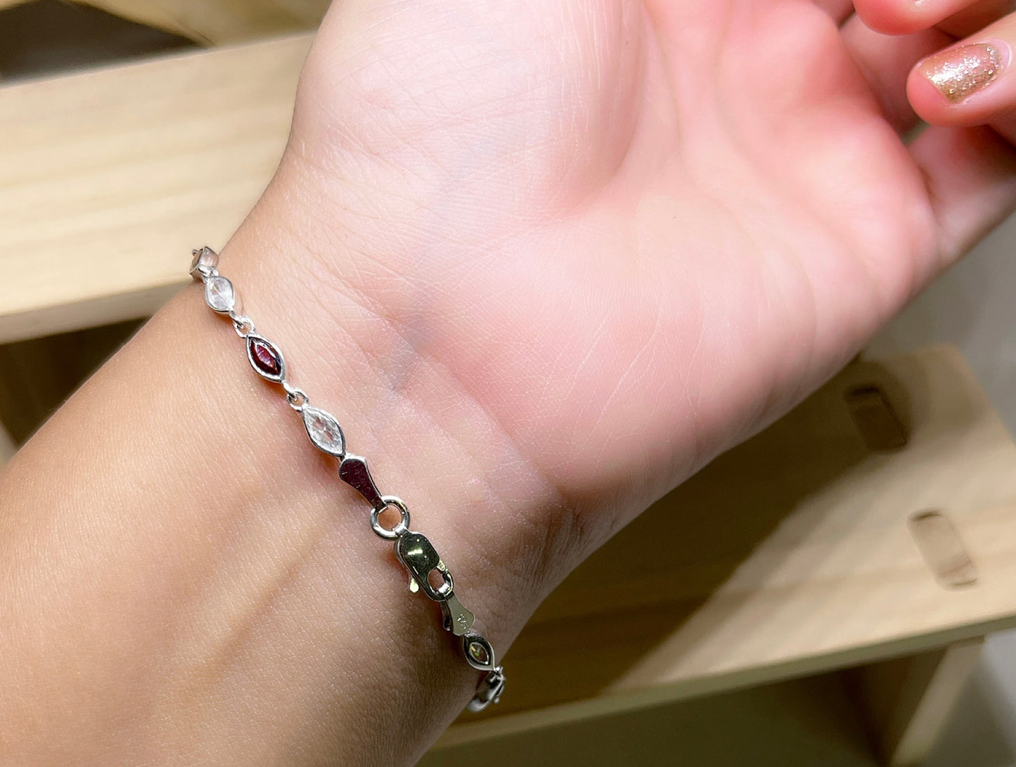 Fancy Oval design bracelets