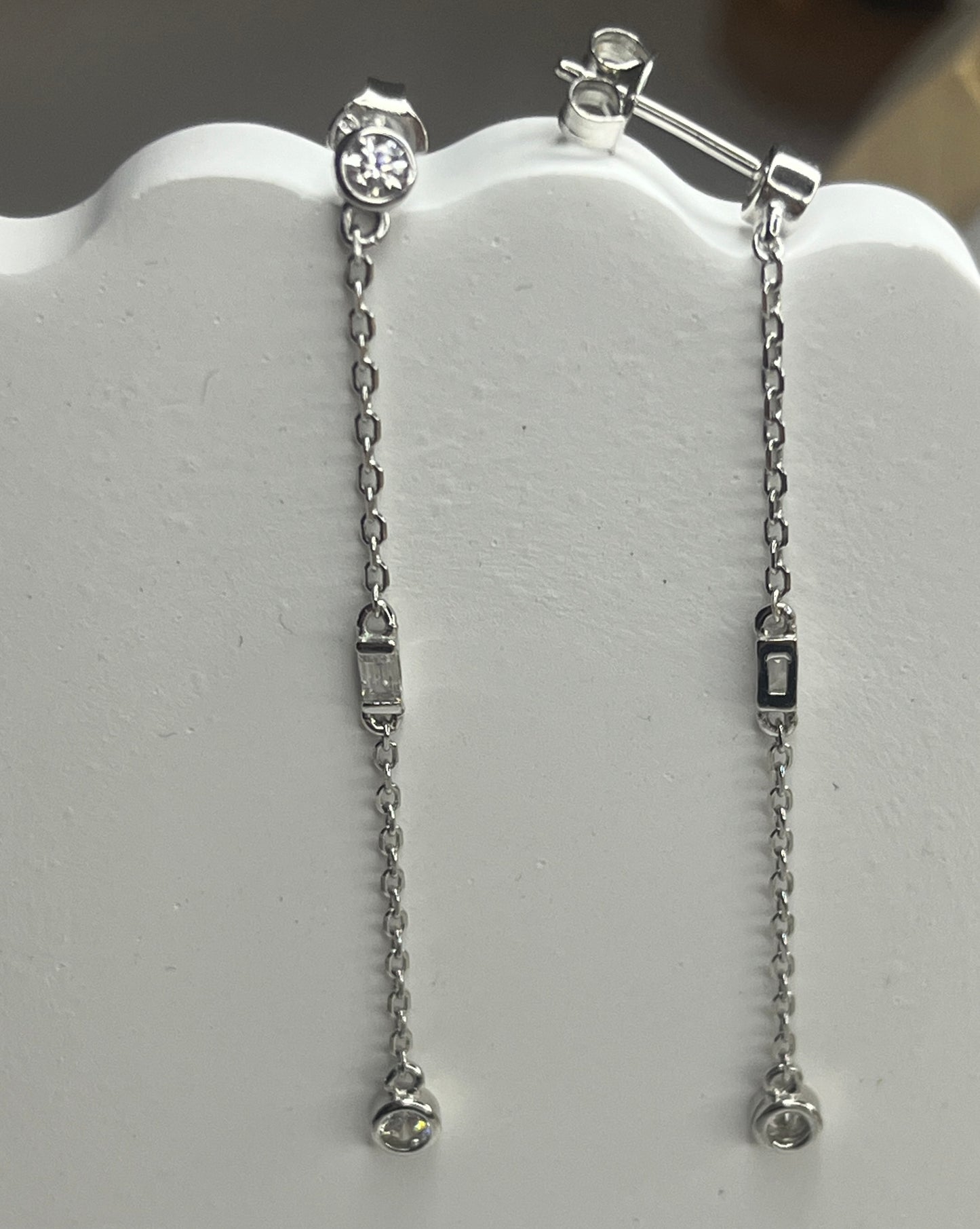 Dainty long earrings