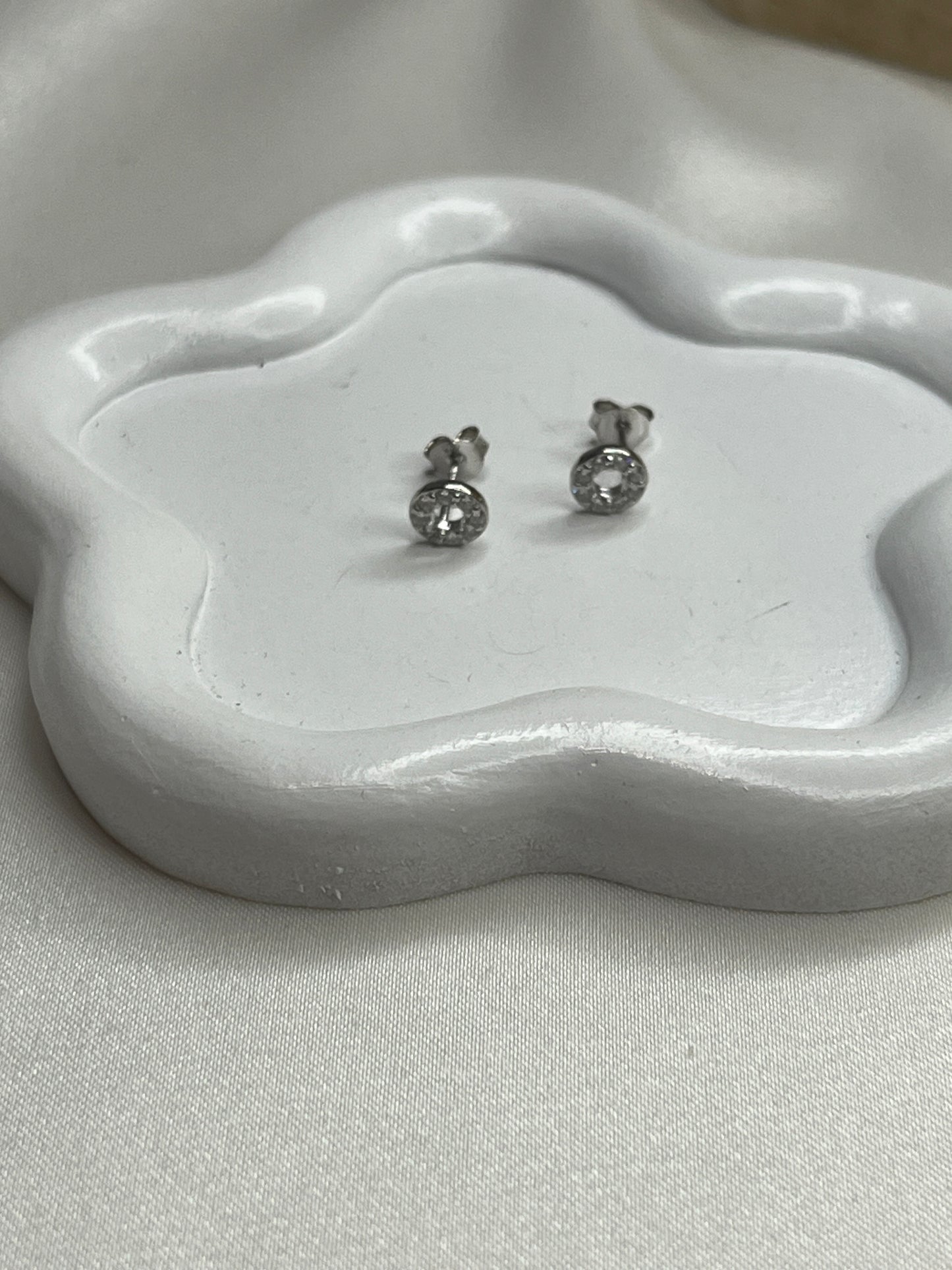 Donut Studs