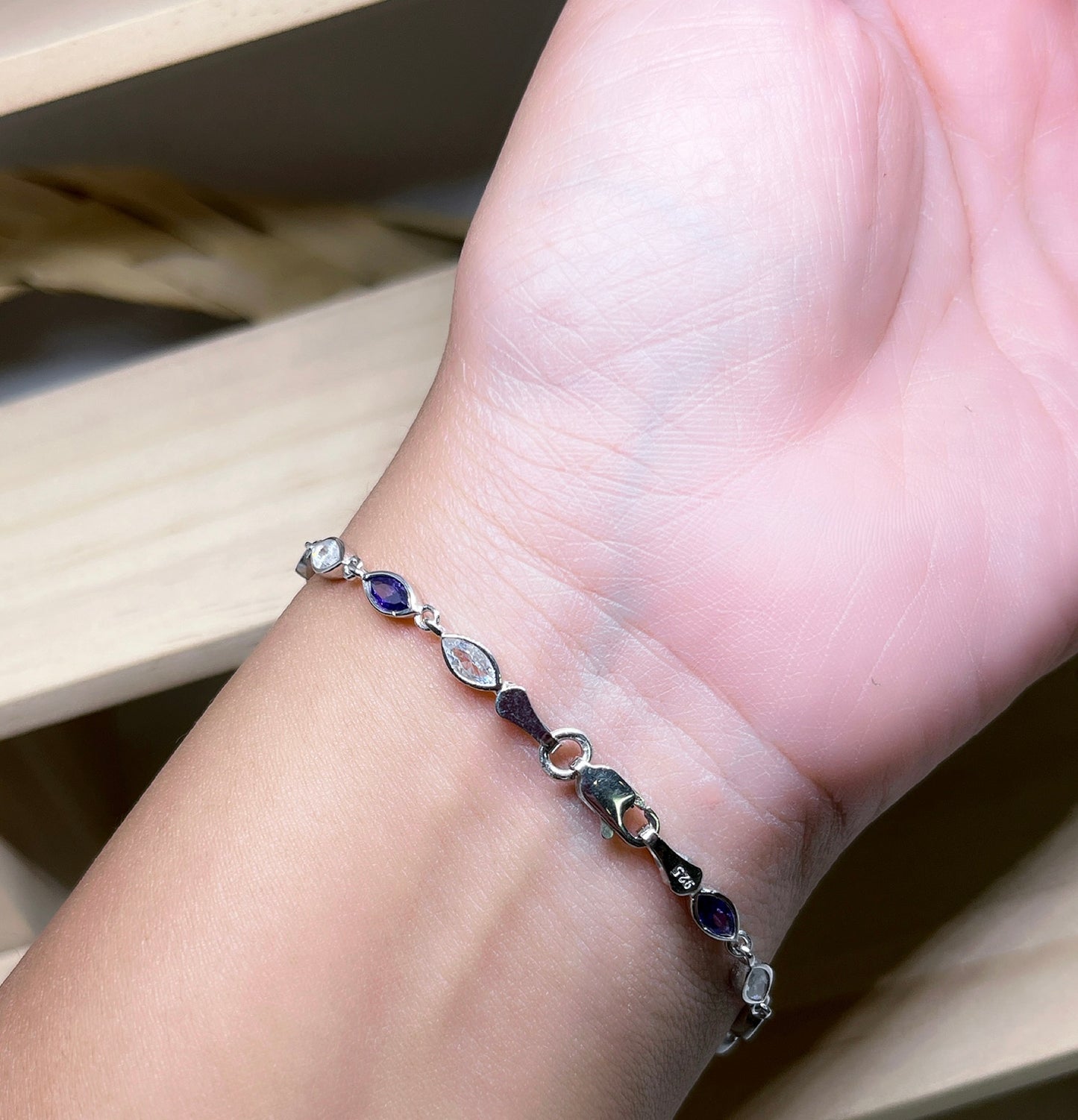Fancy Oval design bracelets