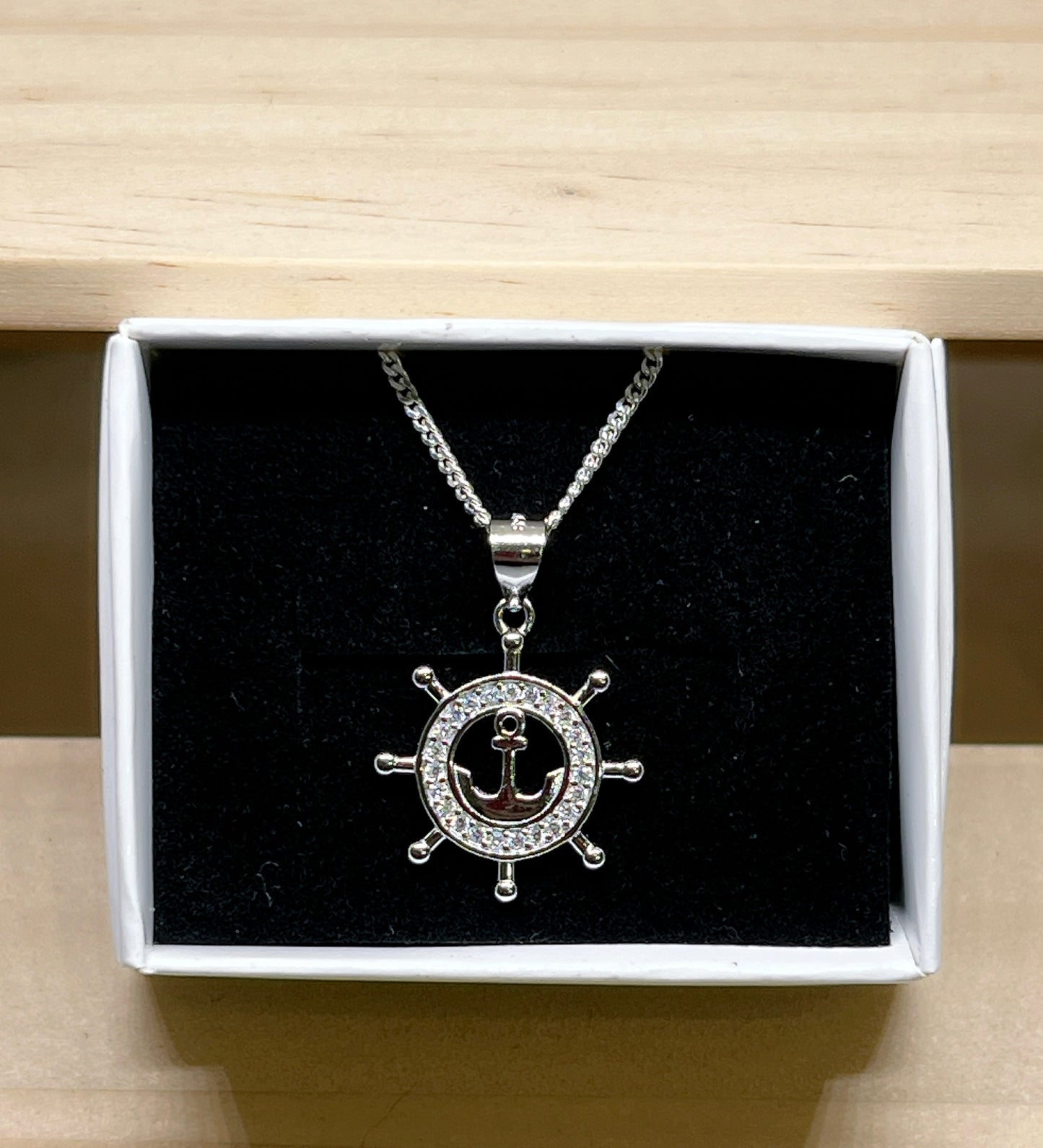 Anchor Necklce