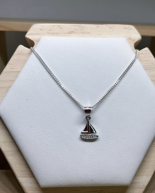 Yacht necklace