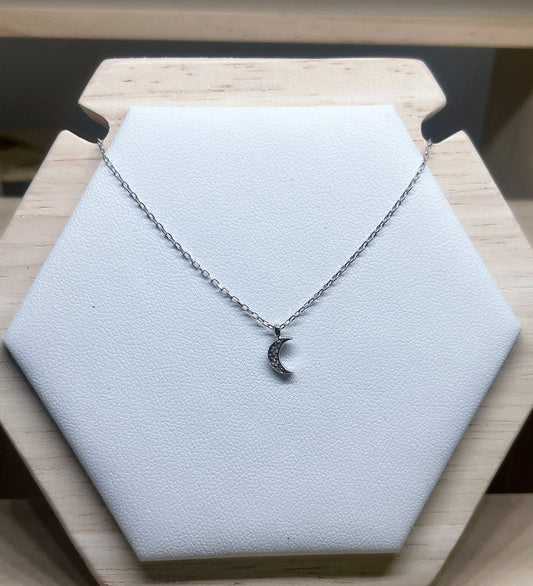 Dainty Moon Necklace