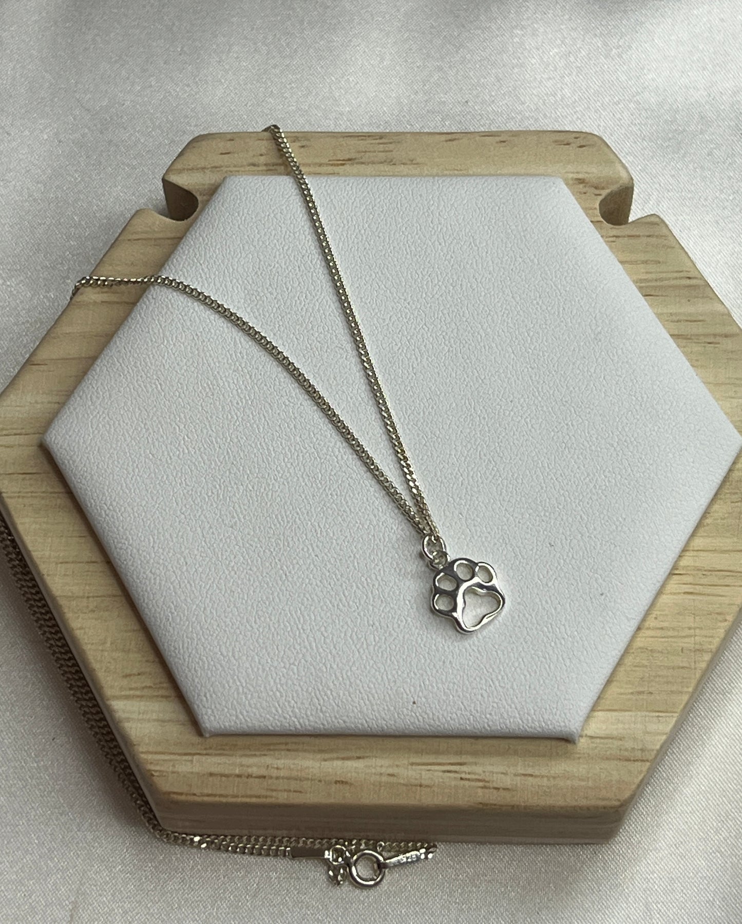 Paw Chain