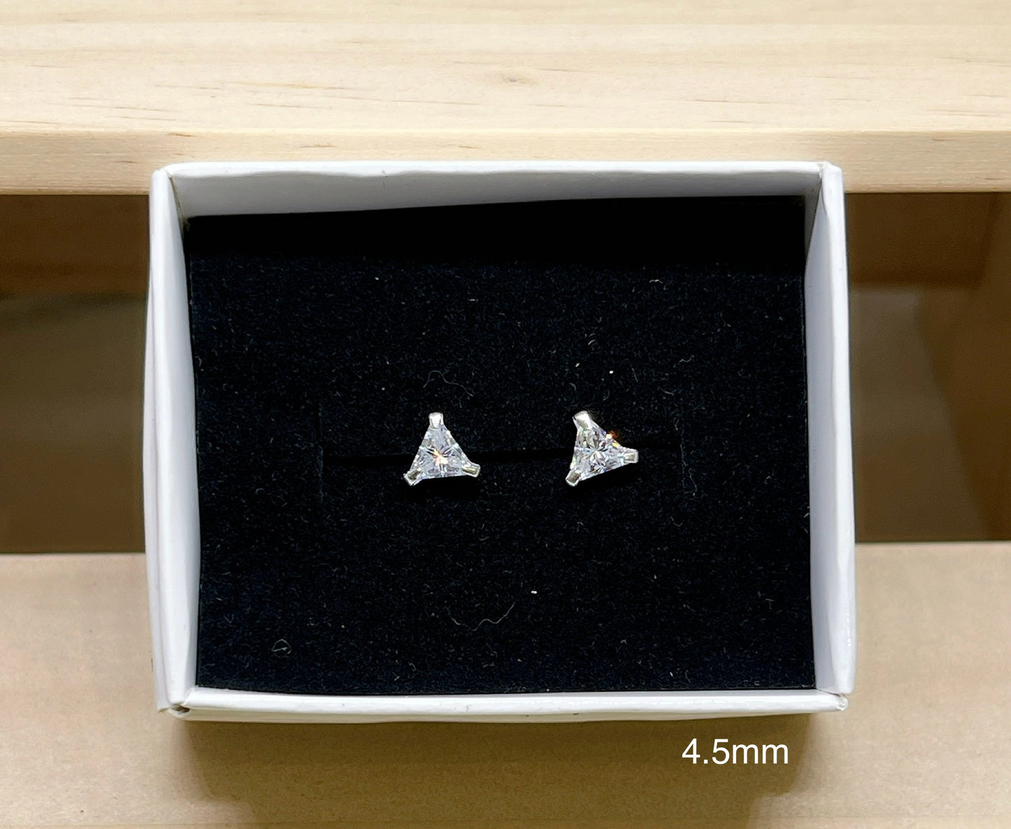 Triangle studs