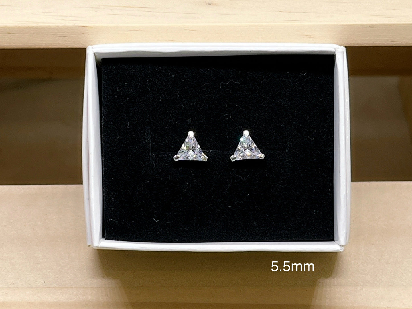 Triangle studs