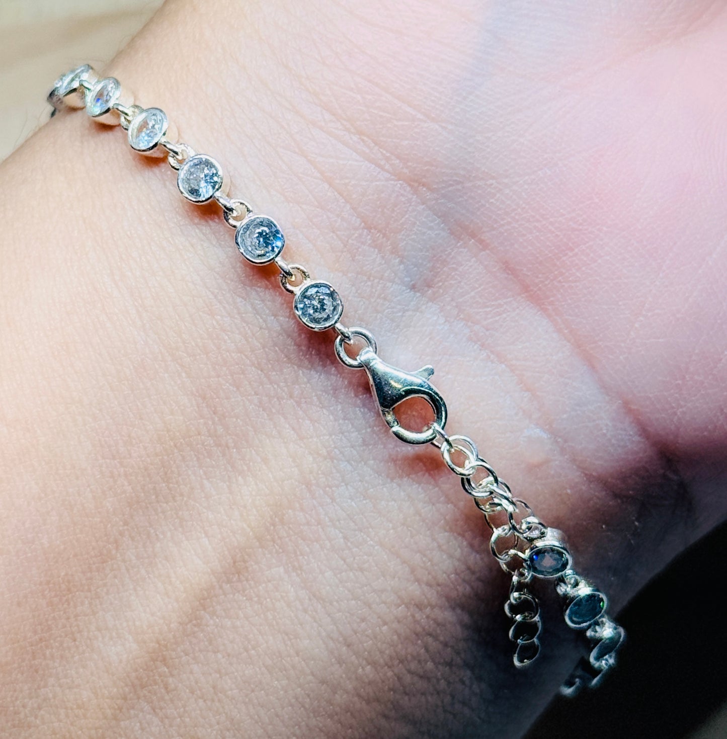Tube Link bracelet - clear stones