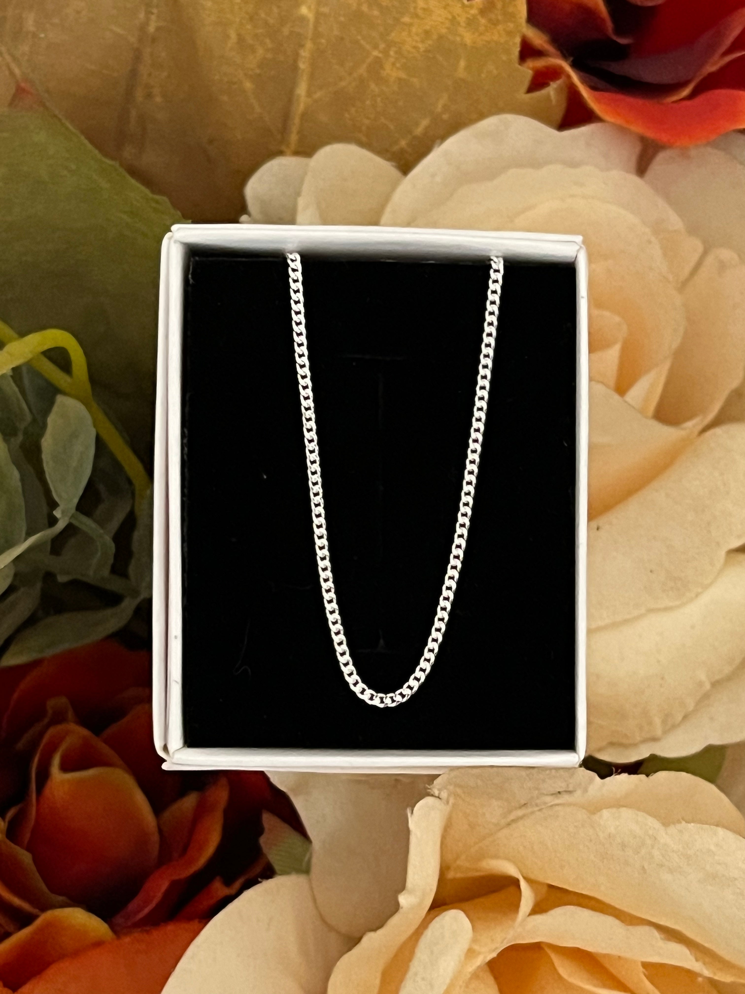 Classic Curb chain - 1.6mm Various lengths – The Silver Vault