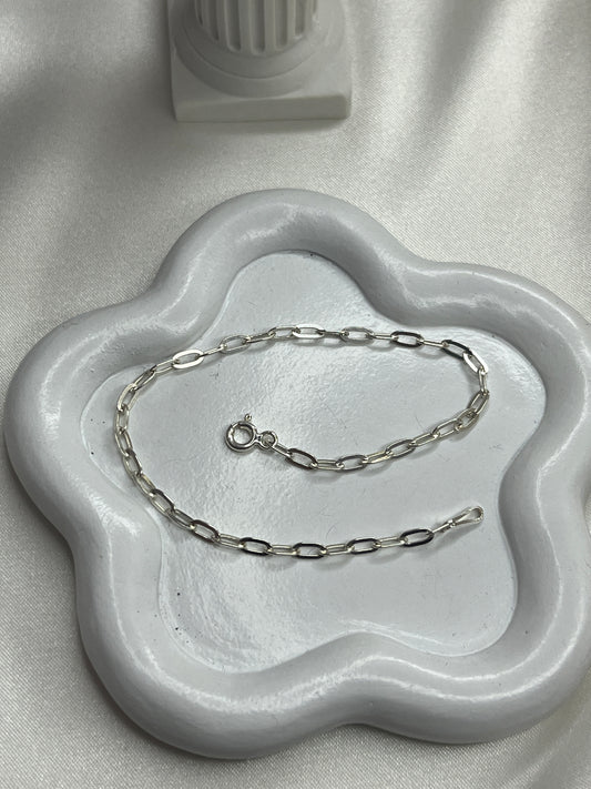 Paperclip bracelet