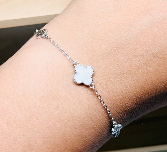 Van Cleef design bracelet